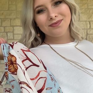 Baylie Paige Boutique Floral Blouse